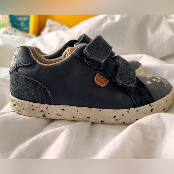 Geox Kids' Navy and Tan Cat Sneakers - Picture 5 of 6